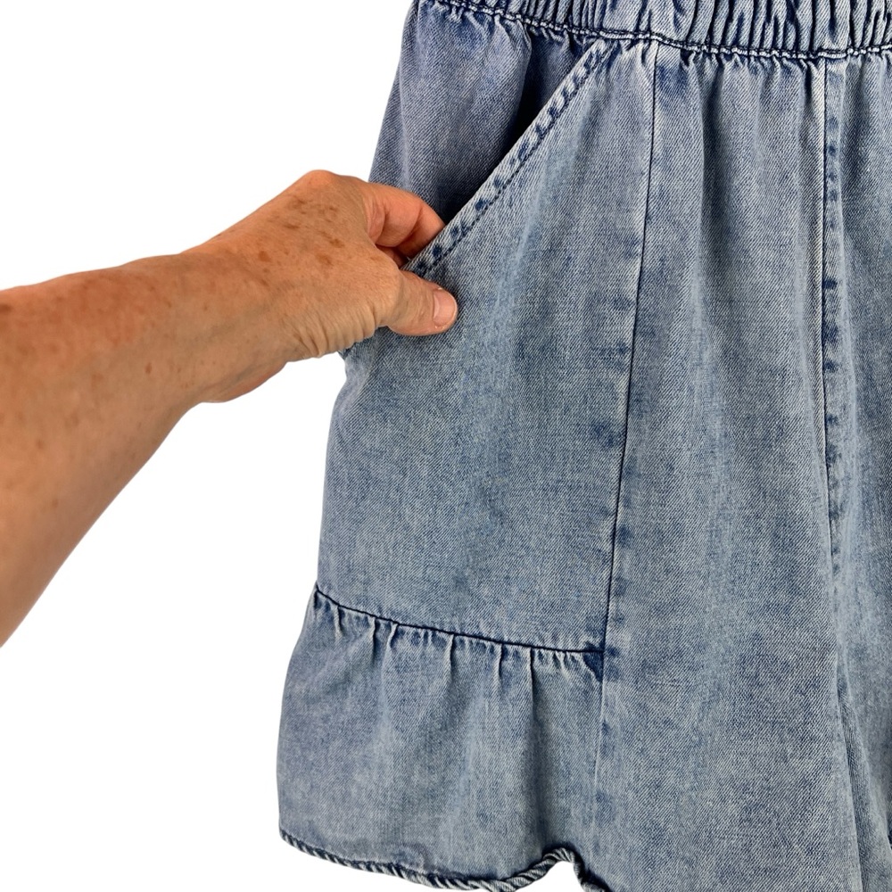 American Eagle Outfitters Blue Denim Romper Light Wash Ruffle Hem Sz S - Picture 3 of 10